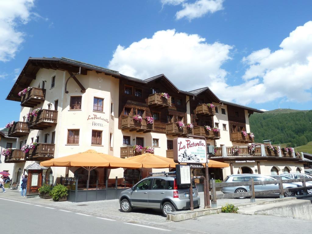 Hotel La Pastorella Livigno Exterior foto